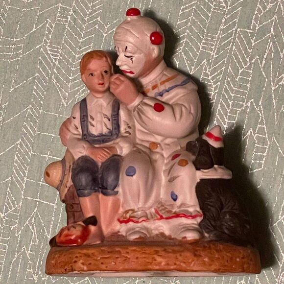 Norman Rockwell The Runaway ceramic clown boy & dog vintage Porcelain Figurine - Picture 5 of 16